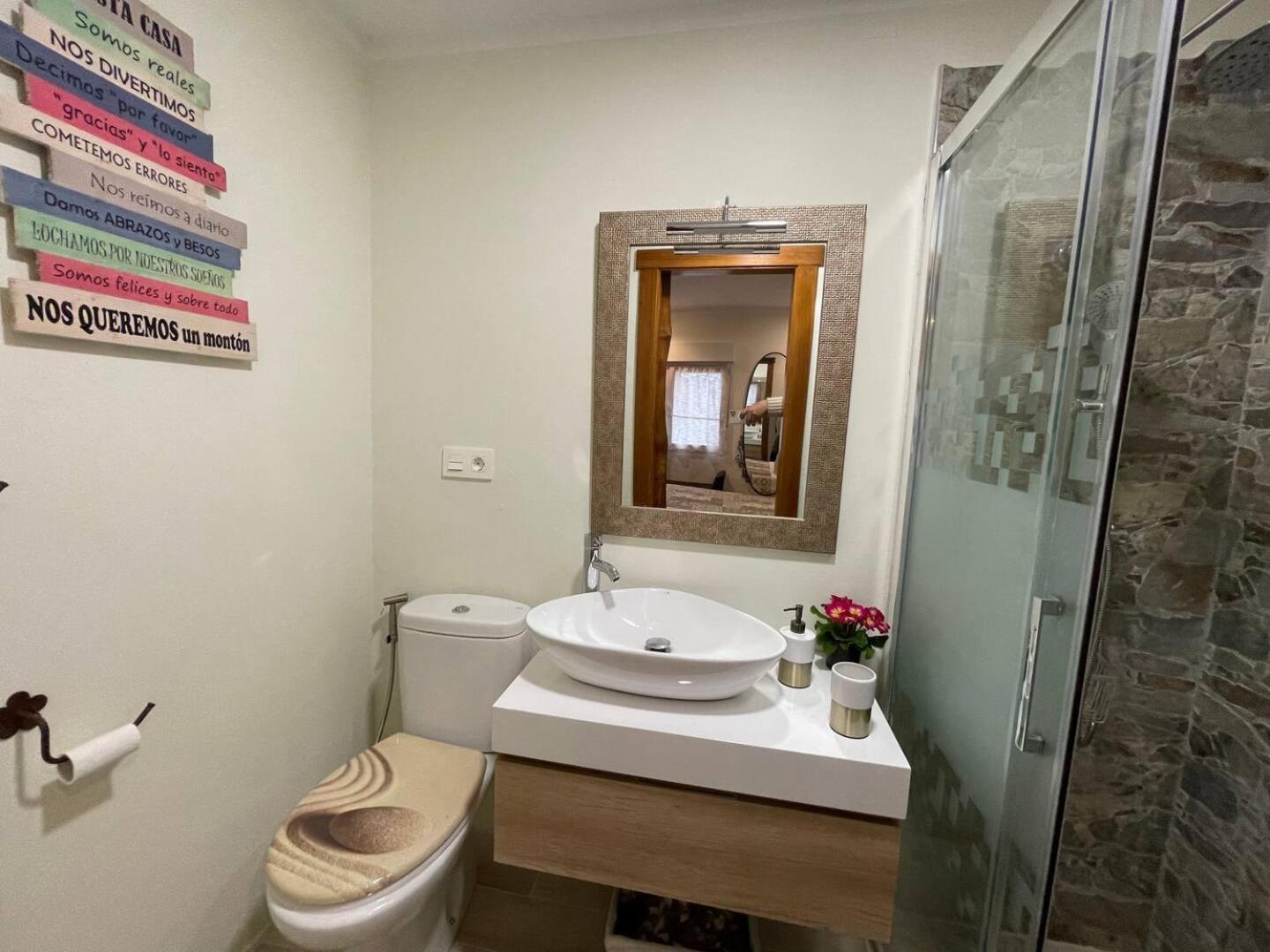 Apartamentos El Coritu Nieda Eksteriør billede